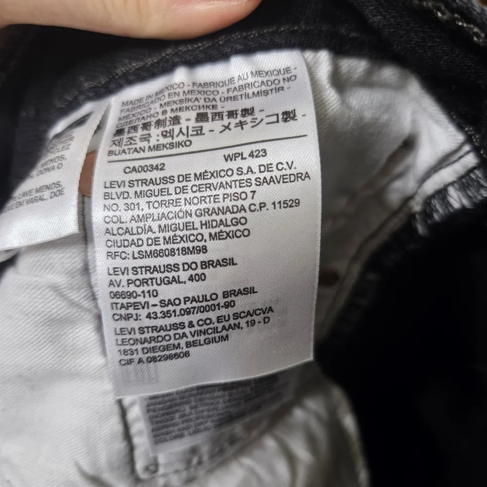 Levi's 501 Button Fly Men's Black Jeans 42x30 Straight Leg‎ Streetwear